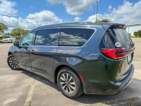 2021 Chrysler Pacifica Touring L