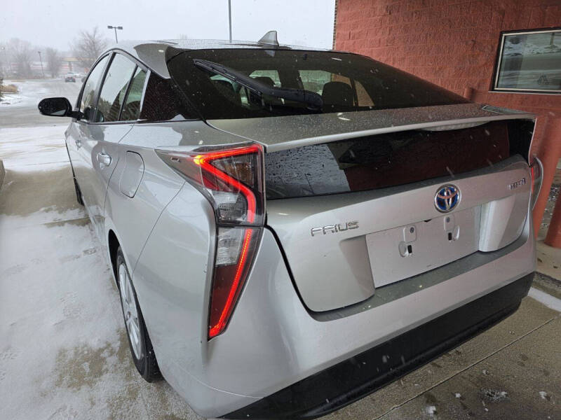 2017 Toyota Prius Two