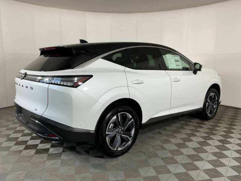 2025 Nissan Murano SL