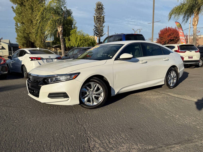 2018 Honda Accord LX photo 32