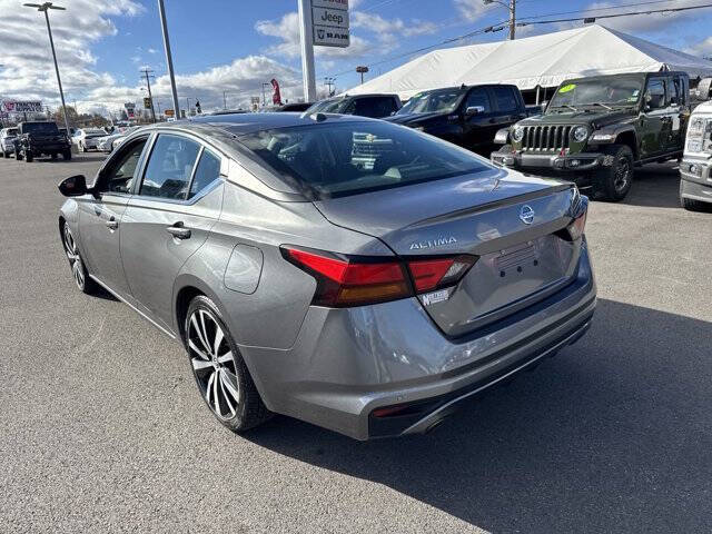 2022 Nissan Altima for sale at Mid-State Pre-Owned in Beckley, WV