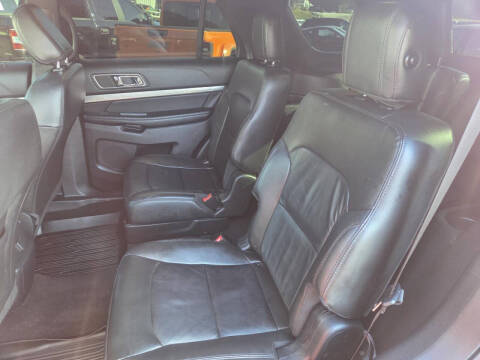 2018 Ford Explorer Sport