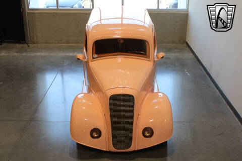 1950 Ford Anglia Thames