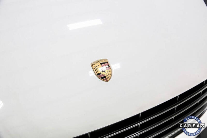 2021 Porsche Macan S