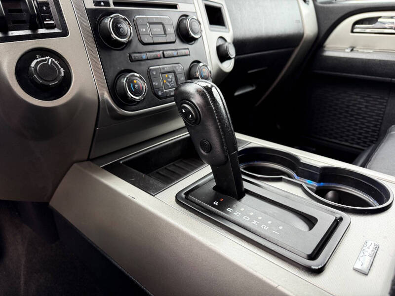 2015 Ford Expedition EL XLT