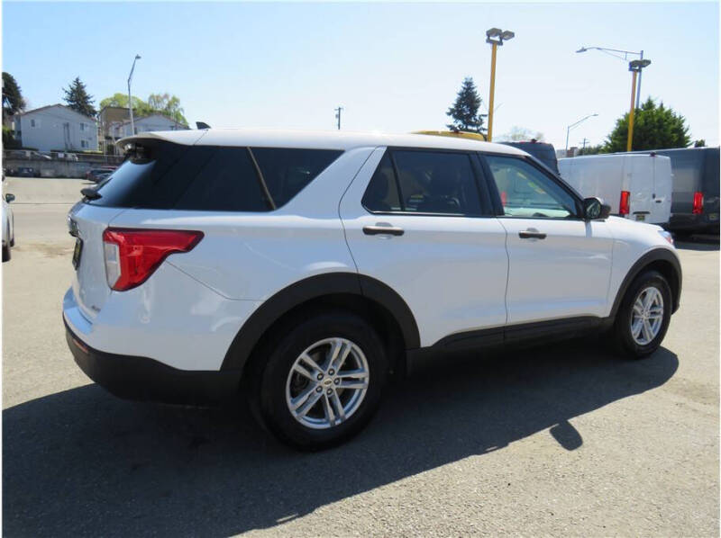 2022 Ford Explorer