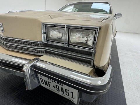 1985 Oldsmobile Toronado Brougham