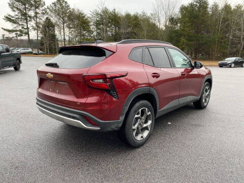 2025 Chevrolet Trax LT