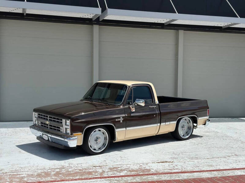 1985 Chevrolet C10's photo
