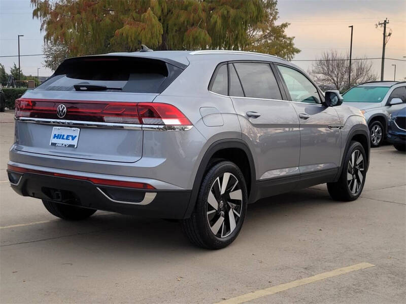 2025 Volkswagen Atlas Cross Sport SE