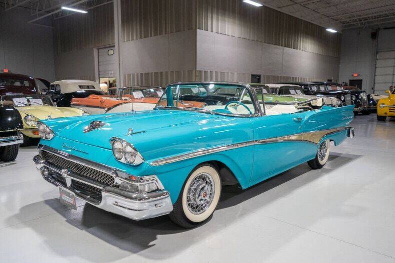1958 Ford Fairlane