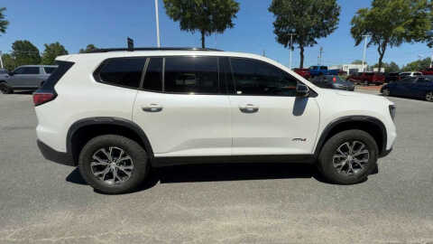 2024 GMC Acadia AT4