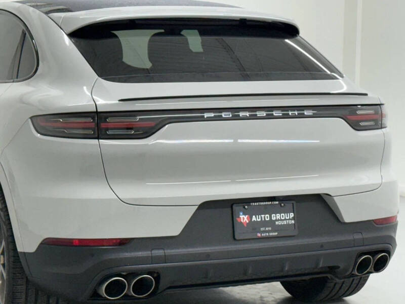 2020 Porsche Cayenne S Coupe
