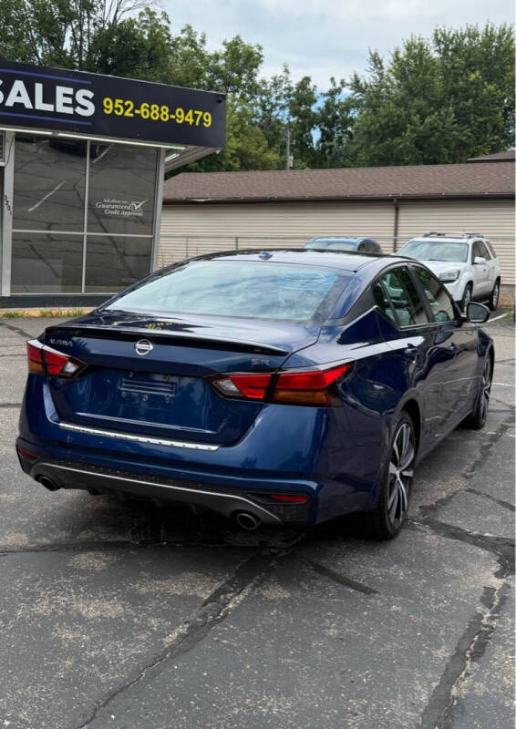 2021 Nissan Altima 2.5 SR