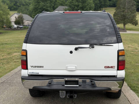 2004 GMC Yukon SLE