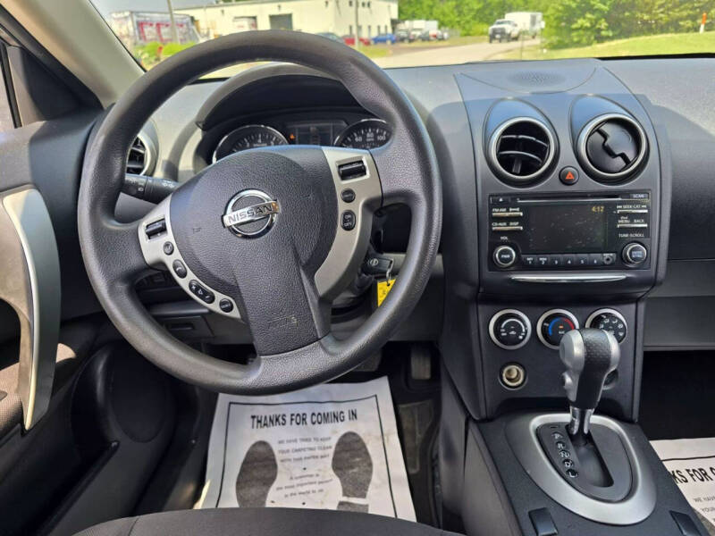 2015 Nissan Rogue Select S