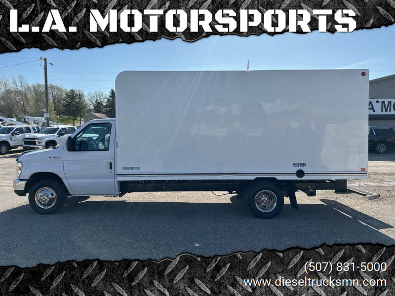 2017 Ford E-Series Cutaway Base's photo