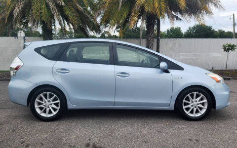 2012 Toyota Prius v Five