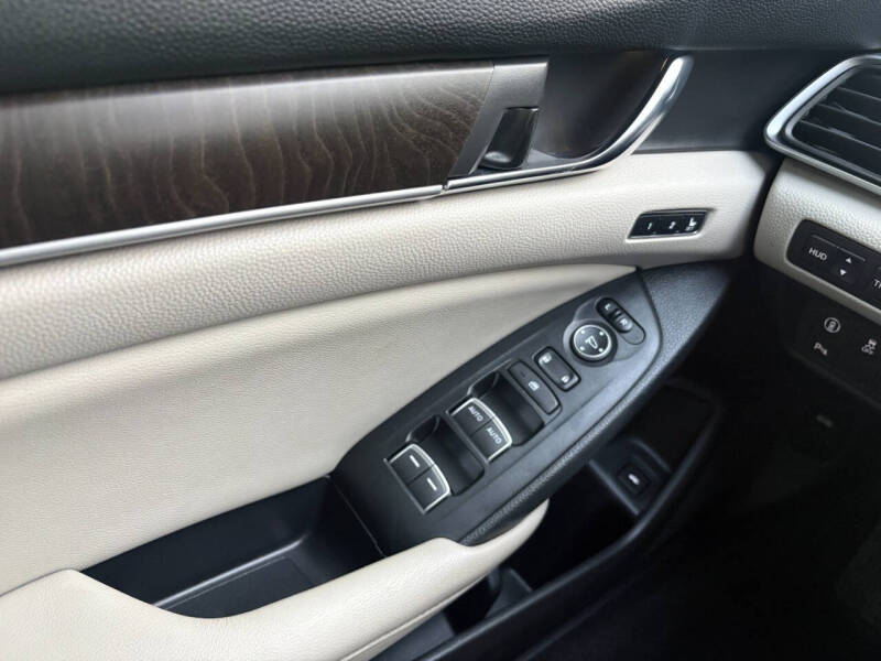 2018 Honda Accord Touring