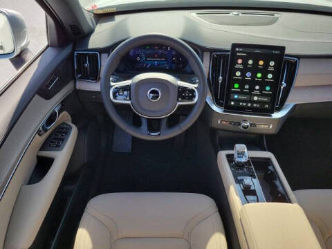 2026 Volvo XC90 B6 Plus 7P