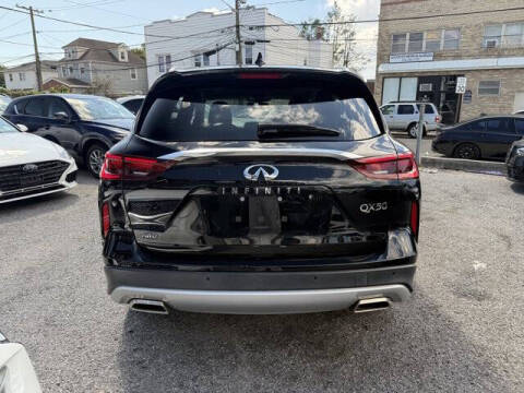 2022 Infiniti QX50 Luxe