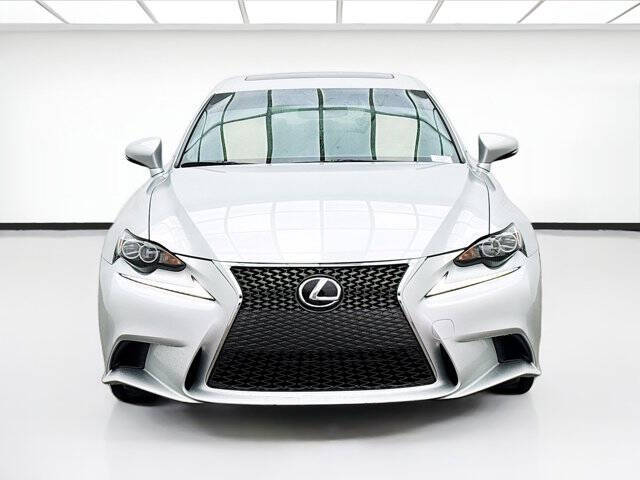 2016 Lexus IS 200t