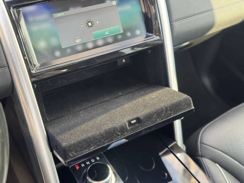 2017 Land Rover Discovery HSE