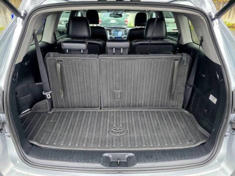 2016 Toyota Highlander Hybrid Limited Platinum