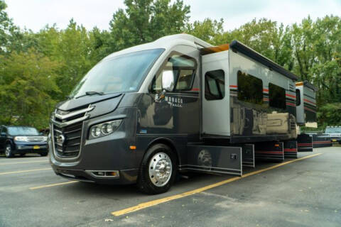 2012 Monaco Vesta Series