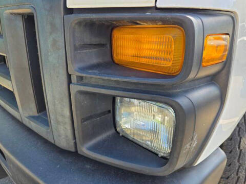 2011 Ford E-Series E-350 SD