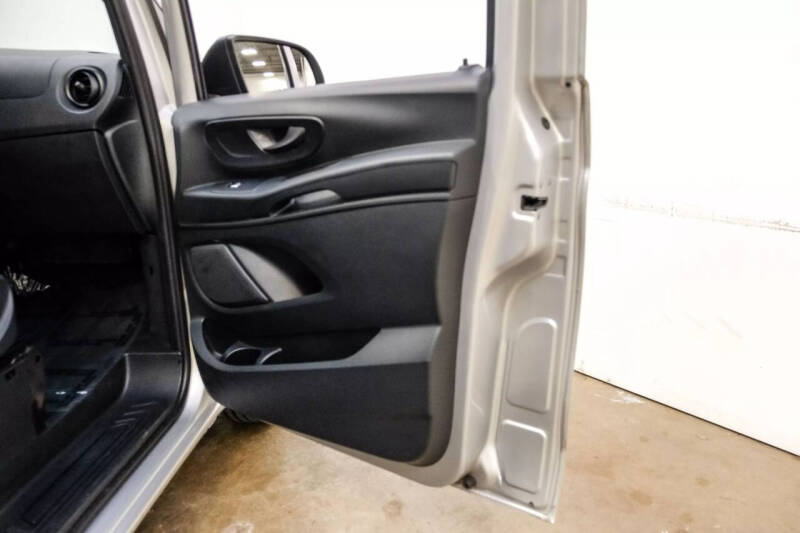 2017 Mercedes-Benz Metris