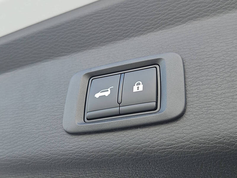 2025 Mitsubishi Outlander PHEV SEL Black Edition