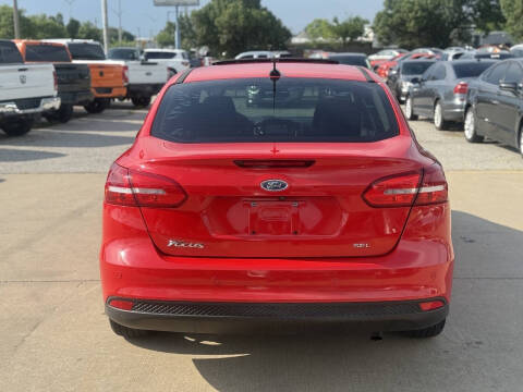 2017 Ford Focus SEL