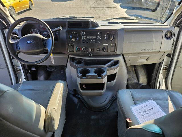 2014 Ford E-Series E-250