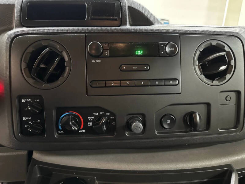 2011 Ford E-Series
