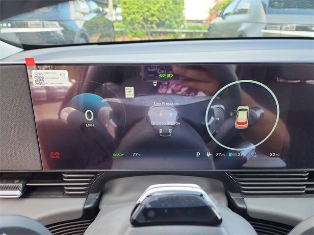 2025 Hyundai Ioniq 5 SE