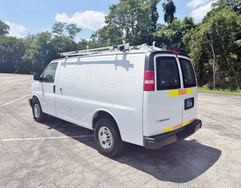 2018 Chevrolet Express 2500