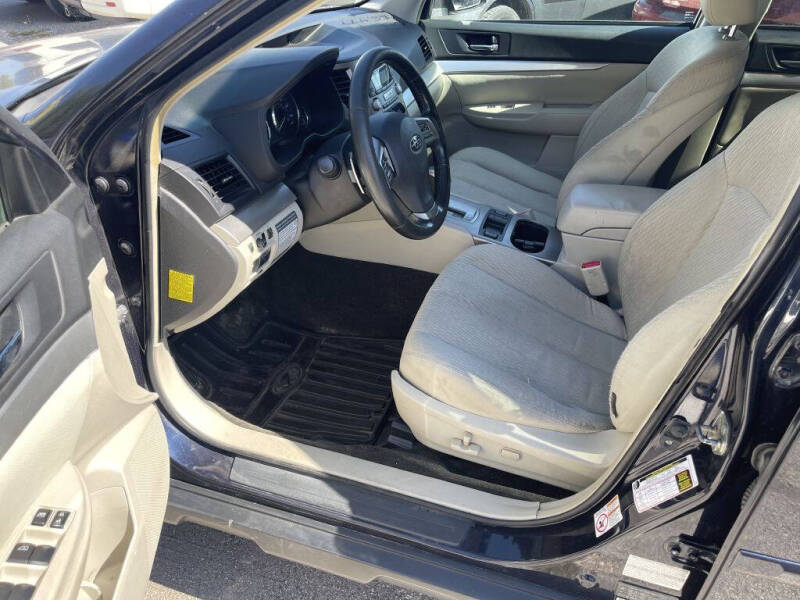 2012 Subaru Outback 2.5i Premium