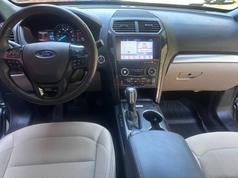 2019 Ford Explorer XLT