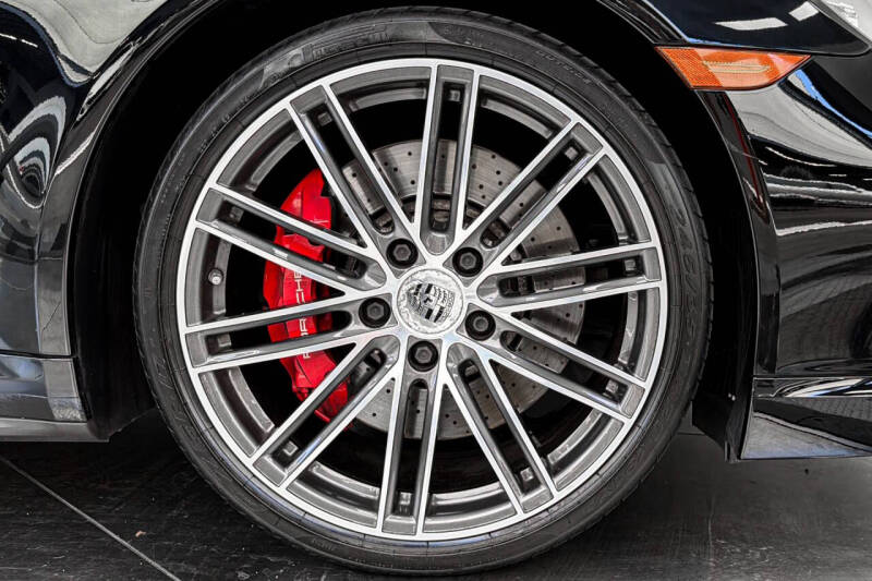 2017 Porsche 911 Turbo