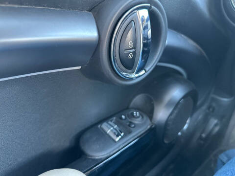 2023 MINI Hardtop 2 Door Cooper SE