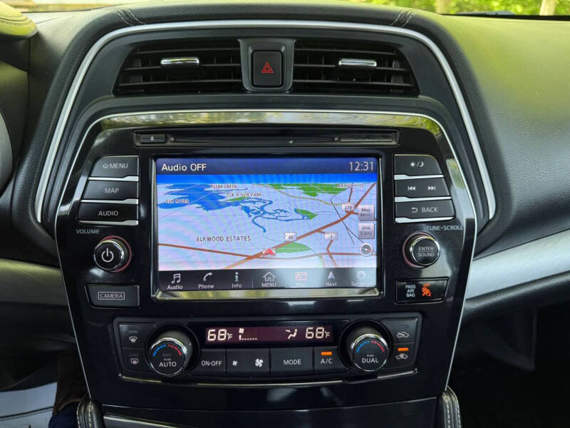 2017 Nissan Maxima