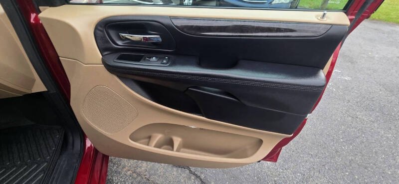 2014 Dodge Grand Caravan SXT