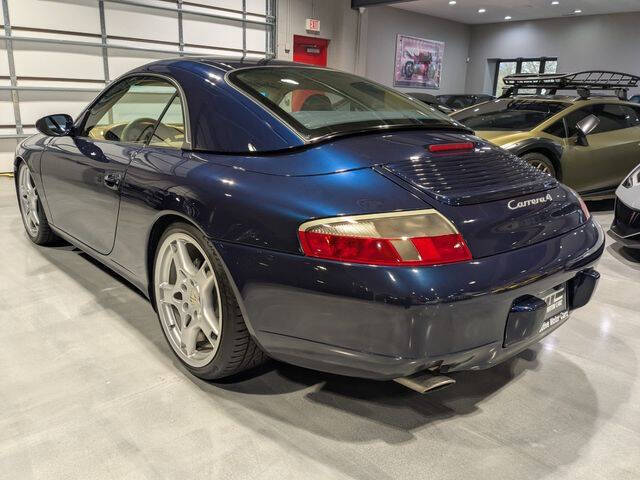 2000 Porsche 911 Carrera 4