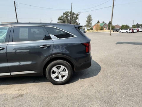 2023 Kia Sorento LX