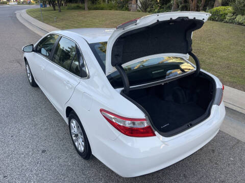 2015 Toyota Camry LE