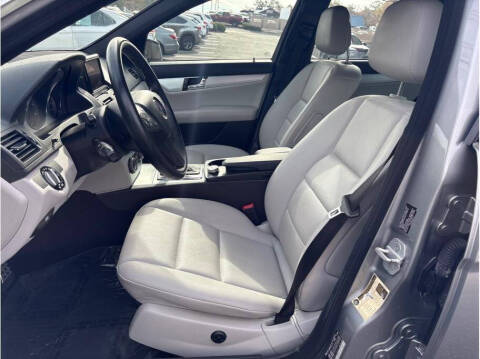 2010 Mercedes-Benz C-Class C 300 Luxury