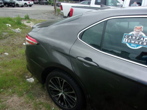 2019 Toyota Camry SE