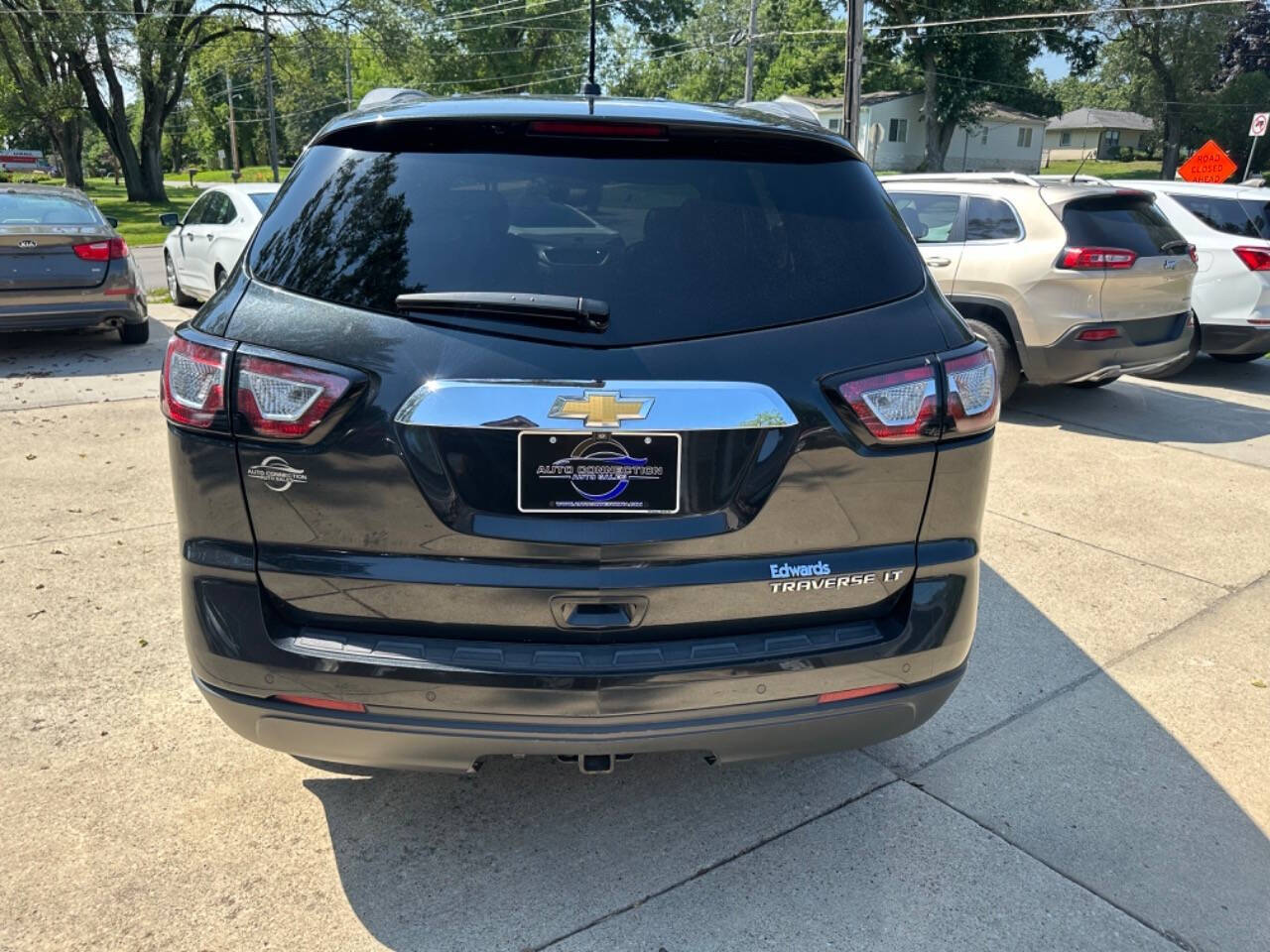 2013 Chevrolet Traverse for sale at Auto Connection in Waterloo, IA