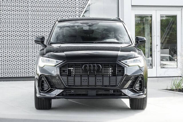 2025 Audi Q3 quattro S line Prem Plus 45 TFSI